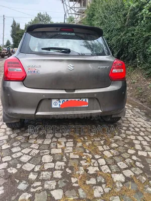 Suzuki Swift 2022 Brown