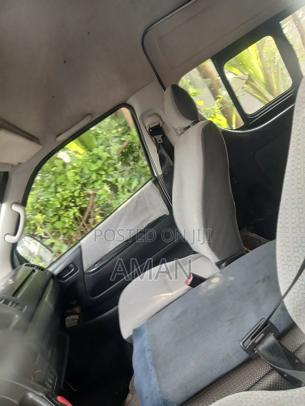 Toyota HiAce 2016 White
