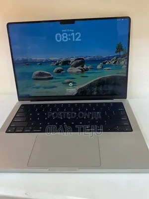 New Laptop Apple MacBook Pro 2023 M3 8GB Apple M3 SSD 512GB