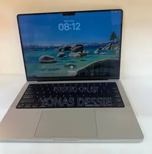 New Laptop Apple MacBook Pro 2024 M3 8GB Apple M3 Pro SSD 512GB