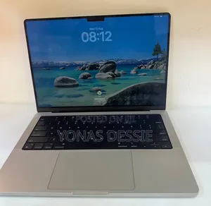 New Laptop Apple MacBook Pro 2021 M1 8GB Apple M1 Pro SSD 256GB
