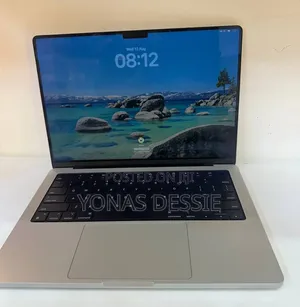 New Laptop Apple MacBook Pro 2021 M1 8GB Apple M1 Pro SSD 256GB