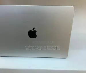New Laptop Apple MacBook Pro 2021 M1 8GB Apple M1 Pro SSD 256GB