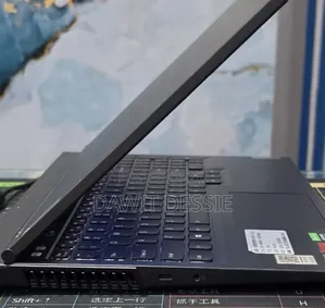 New Laptop Lenovo Legion 5 16GB AMD Ryzen 7 SSD 512GB