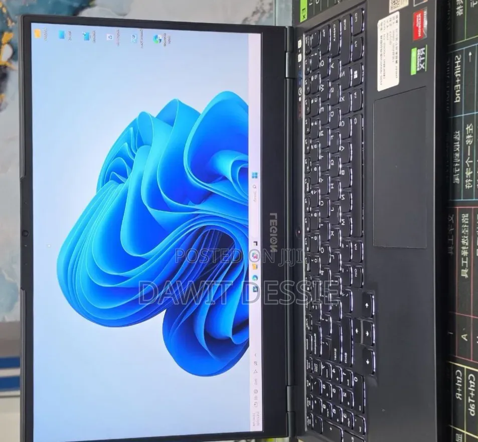 New Laptop Lenovo Legion 5 16GB AMD Ryzen 7 SSD 512GB