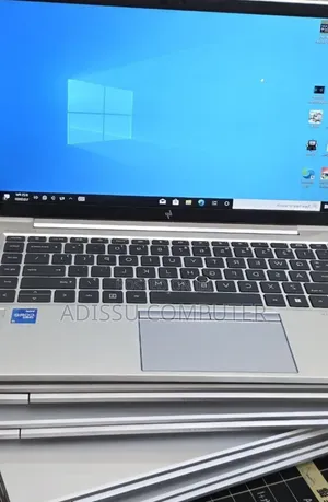 New Laptop HP EliteBook 840 G8 16GB Intel Core i5 SSD 512GB