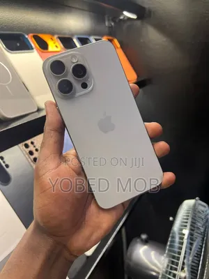 Apple iPhone 15 Pro Max 256 GB