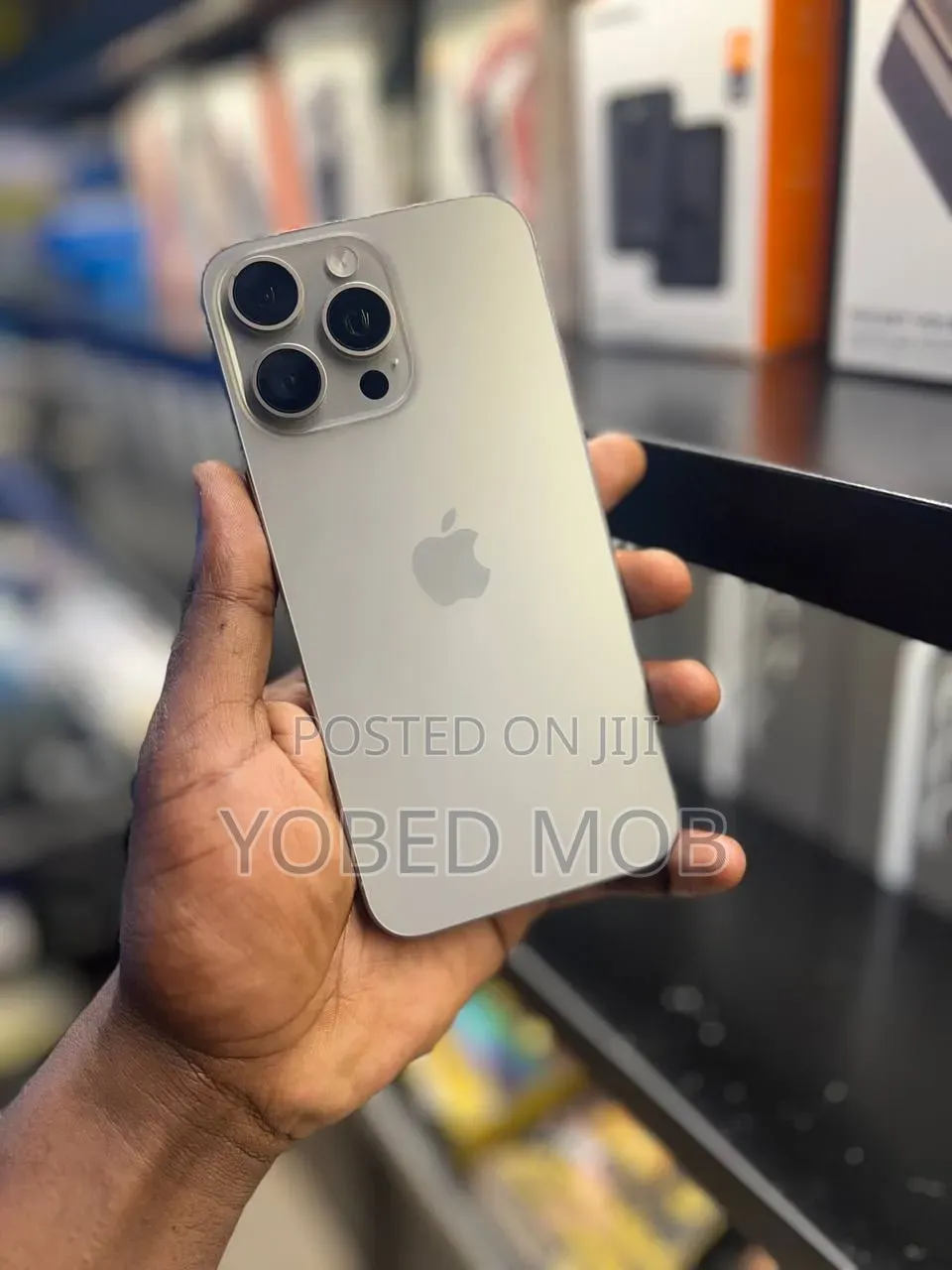Apple iPhone 15 Pro Max 256 GB