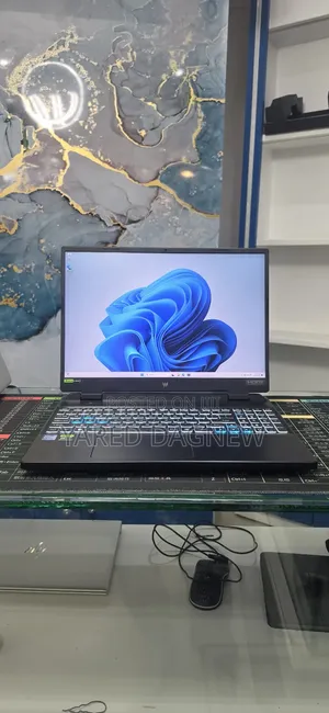 New Laptop Acer Predator Helios 300 16GB Intel Core i7 SSD 512GB