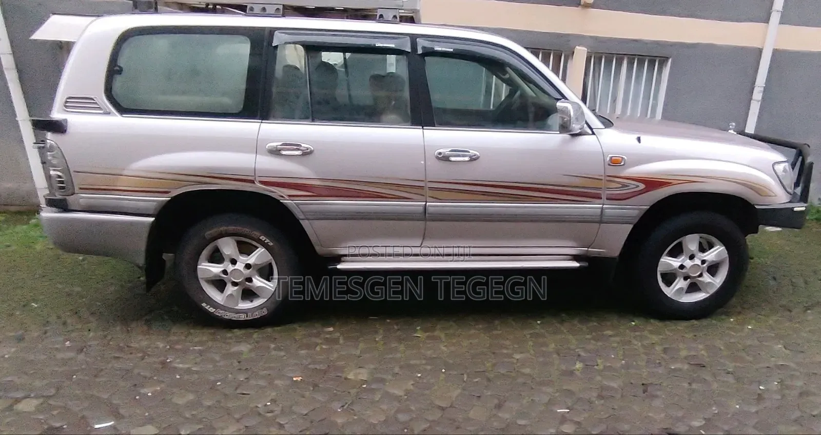 Toyota Land Cruiser 2004