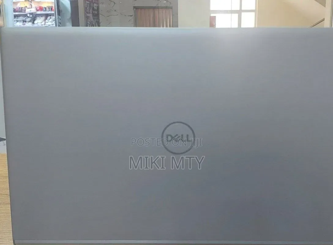 New Laptop Dell Inspiron 15 16GB Intel Core i7 SSD 512GB