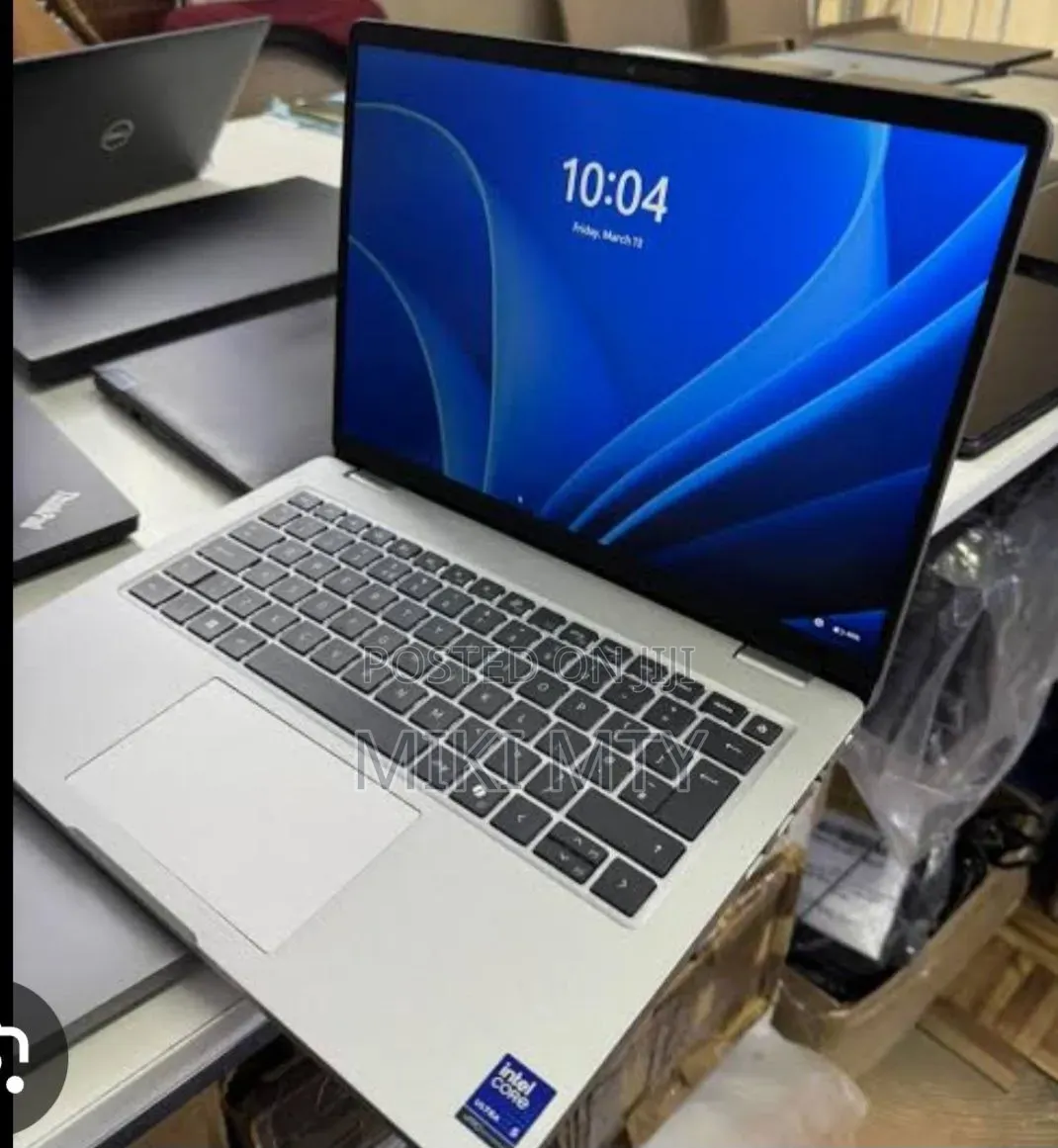 New Laptop Dell 32GB Intel Core Ultra 5 SSD 512GB