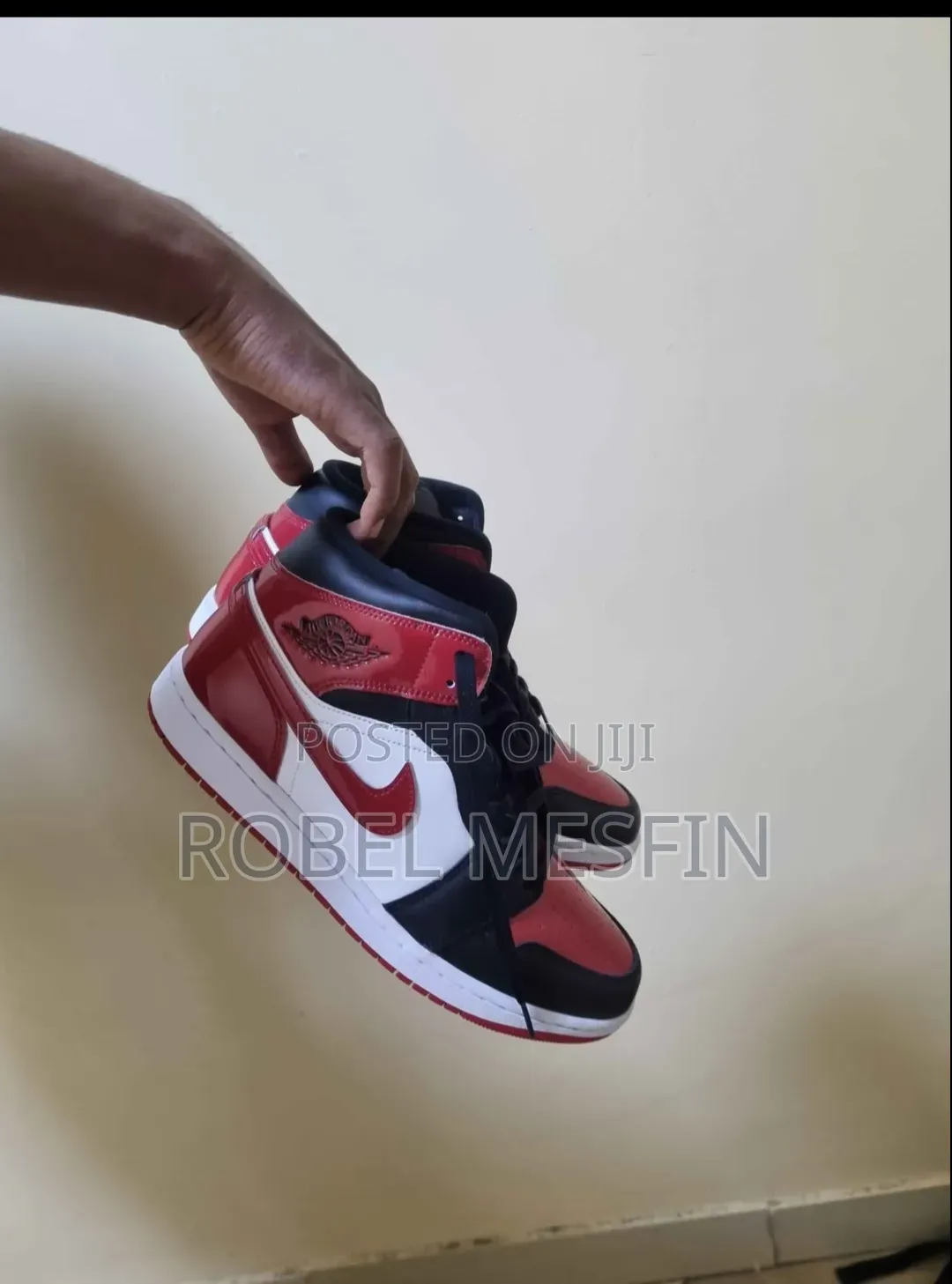 Air Jordan 1 Mid