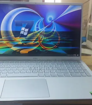 New Laptop Dell 32GB Intel Core Ultra 5 SSD 512GB