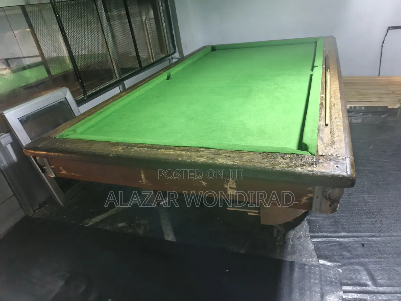 Billiard Ball(ከረንቡላ,)