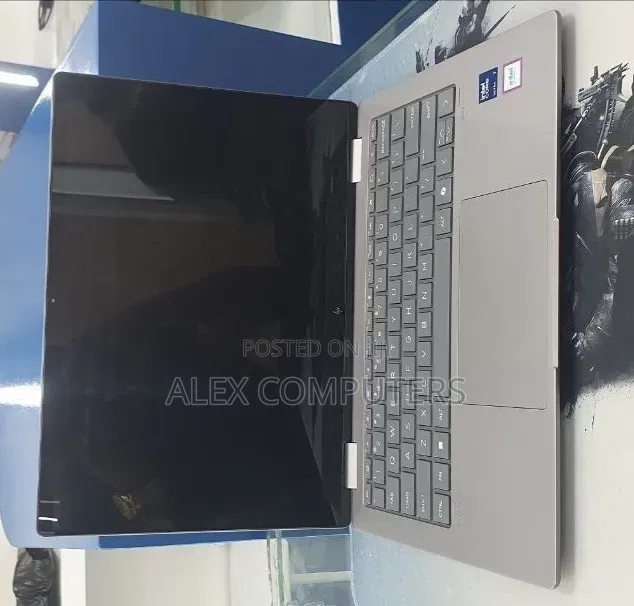 New Laptop HP Envy x360 32GB Intel Core Ultra 7 SSD 1T