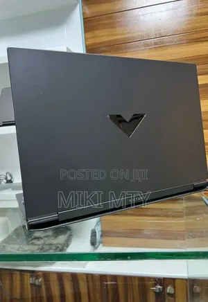 New Laptop HP Victus 15 16GB Intel Core i7 SSD 1T