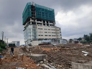 2bdrm Duplex in Mon Real Estate, Kolfe Keranio for sale