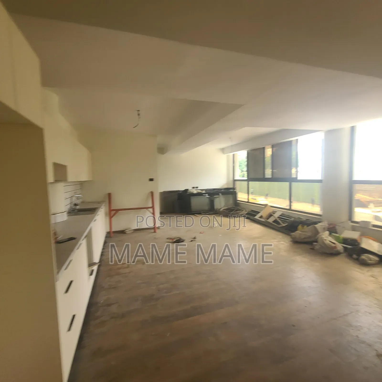 Here Salon for Rent