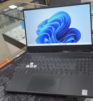 New Laptop Asus TUF Dash F15 16GB Intel Core i7 SSD 512GB