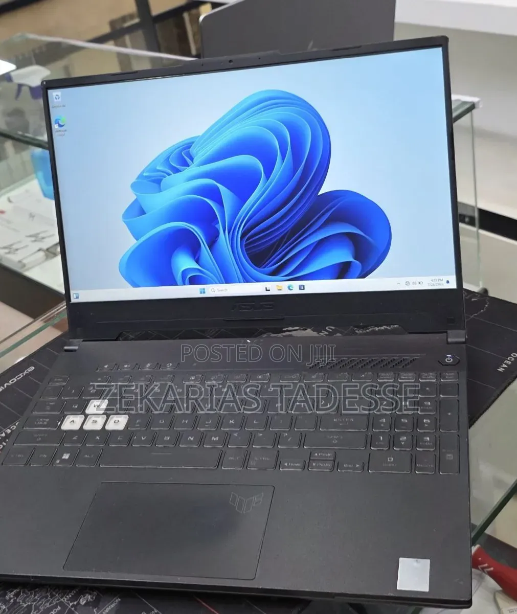 New Laptop Asus TUF Dash F15 16GB Intel Core i7 SSD 512GB