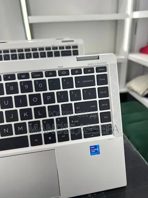 New Laptop HP EliteBook 1040 G8 16GB Intel Core i7 SSD 512GB