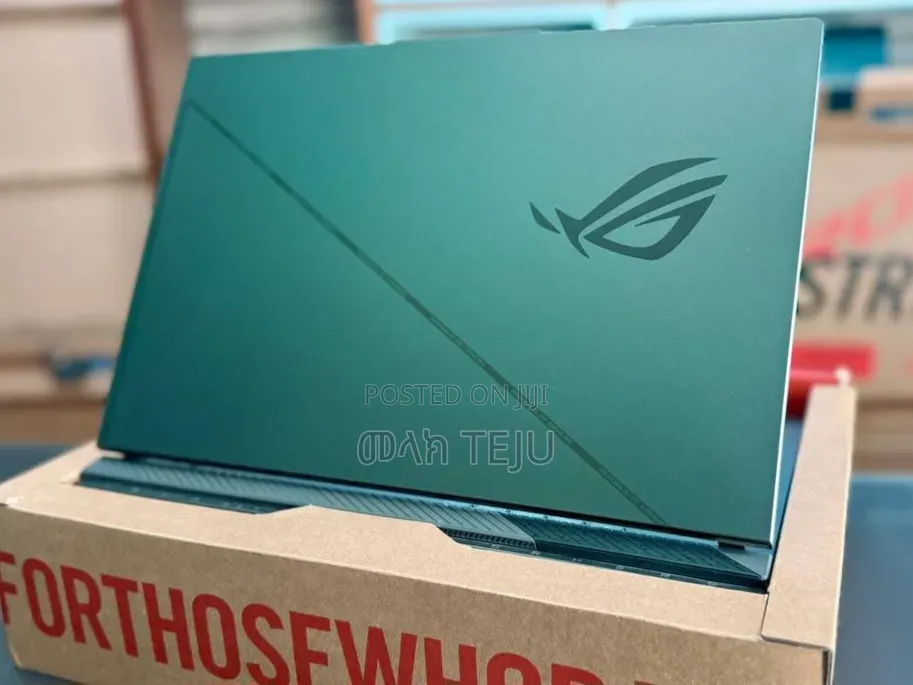 New Laptop Asus ROG Strix G16 G614 16GB Intel Core i7 SSD 1T