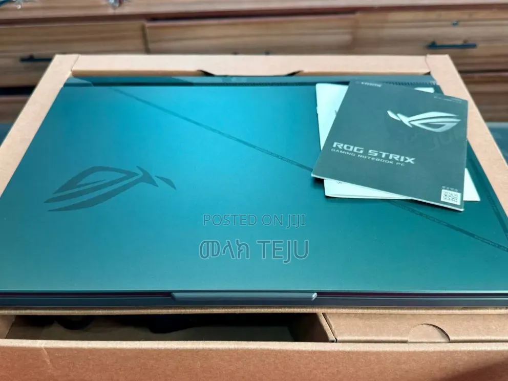 New Laptop Asus ROG Strix G16 G614 16GB Intel Core i7 SSD 1T