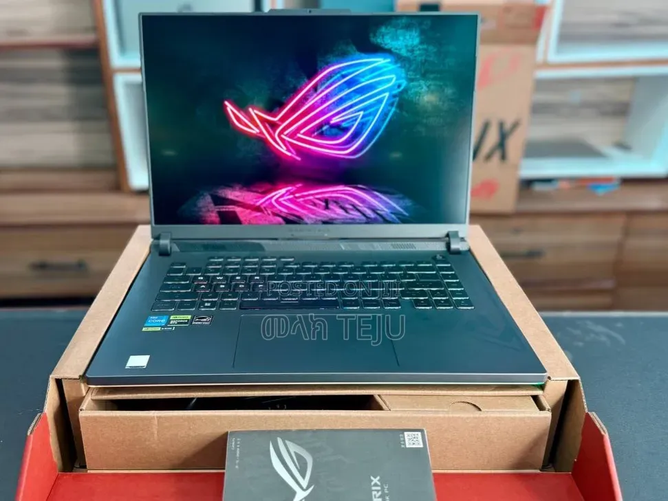 New Laptop Asus ROG Strix G16 G614 16GB Intel Core i7 SSD 1T