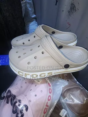 Crocs Size