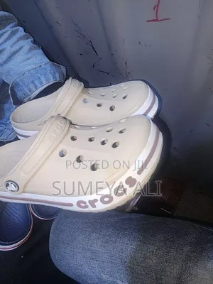 Crocs Size