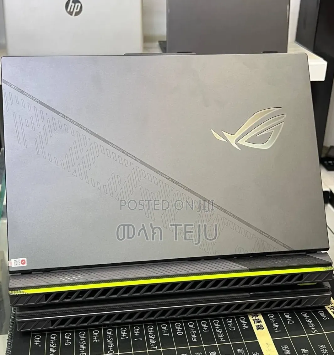 New Laptop Asus ROG Strix G16 G614 16GB Intel Core i9 SSD 1T