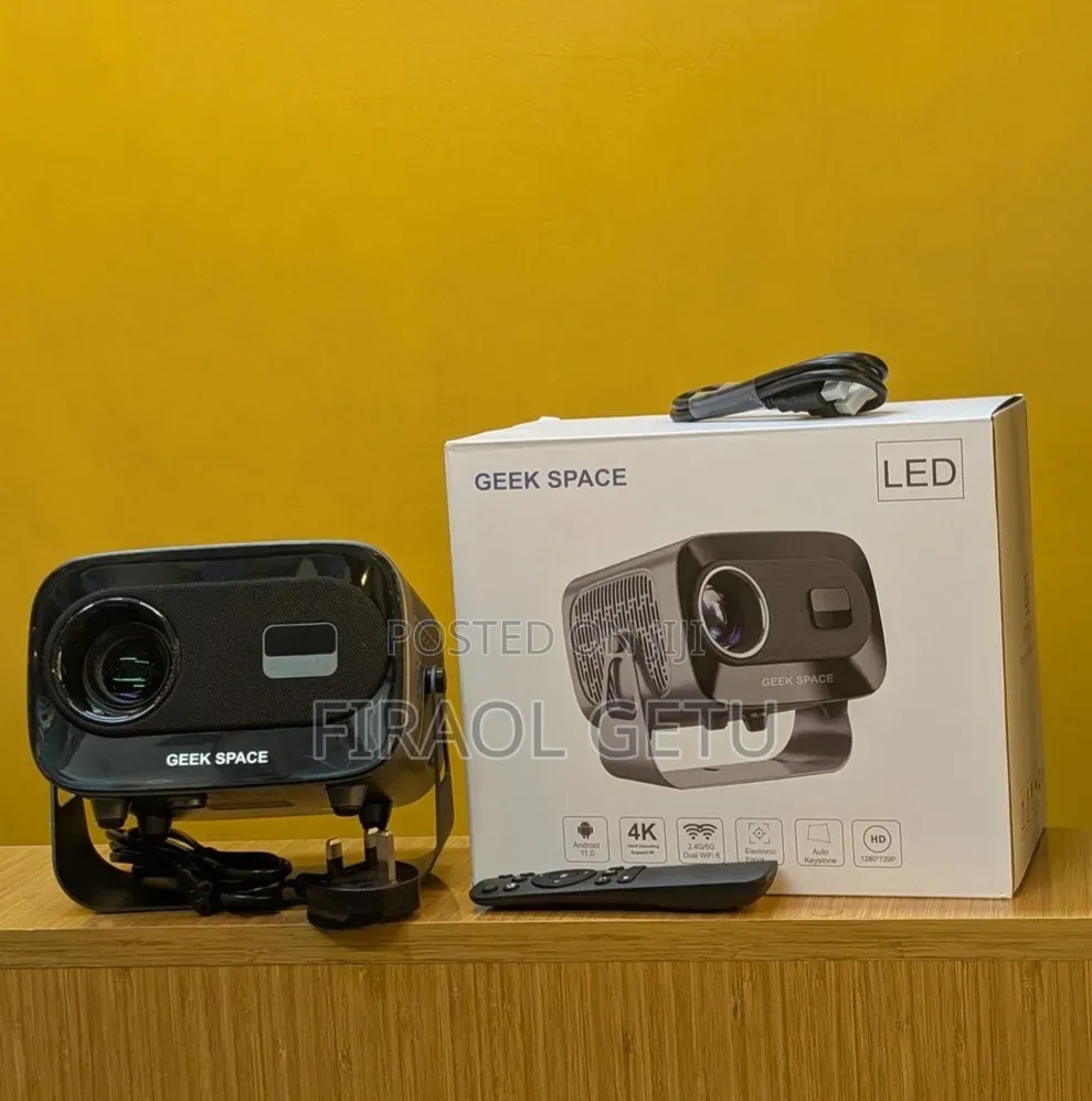 Geek Space A10 Plus - ዘመናዊና ተንቀሳቃሽ ፕሮጀክተር (Smart LED Projector)