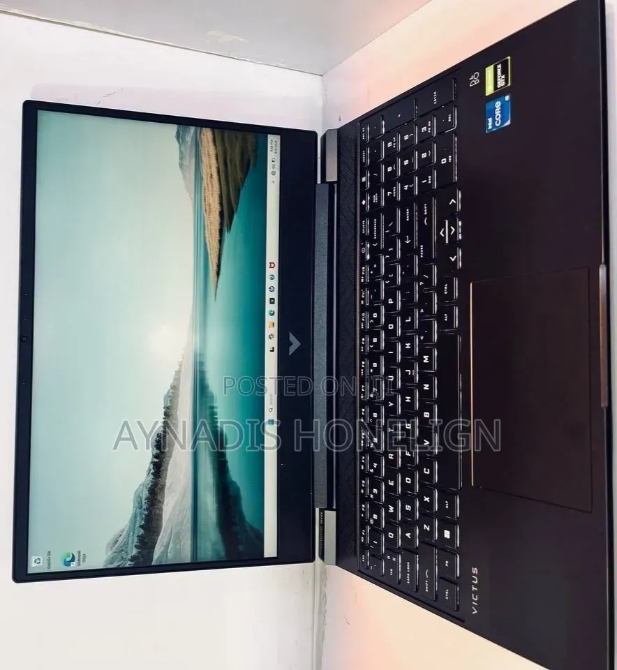 New Laptop HP Victus 15 16GB Intel Core i5 SSD 512GB