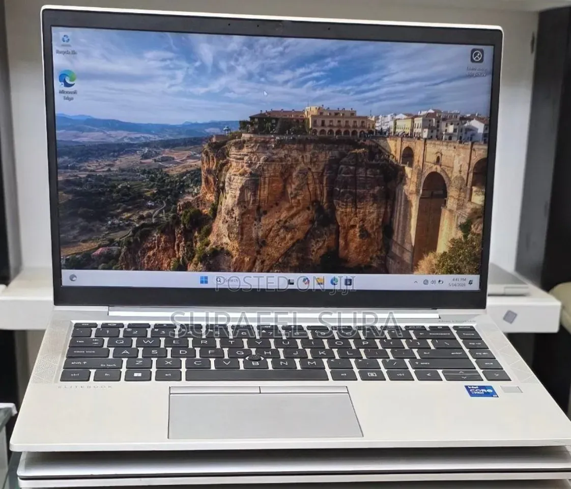 New Laptop HP EliteBook 840 G10 16GB Intel Core i7 SSD 512GB