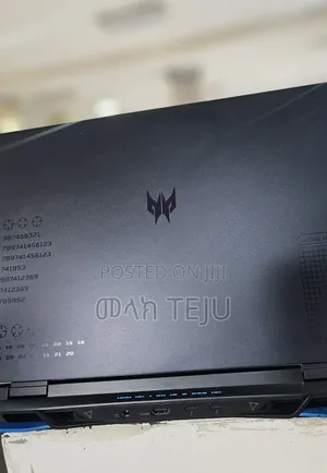 New Laptop Acer Predator Helios 300 16GB Intel Core i9 SSD 1T