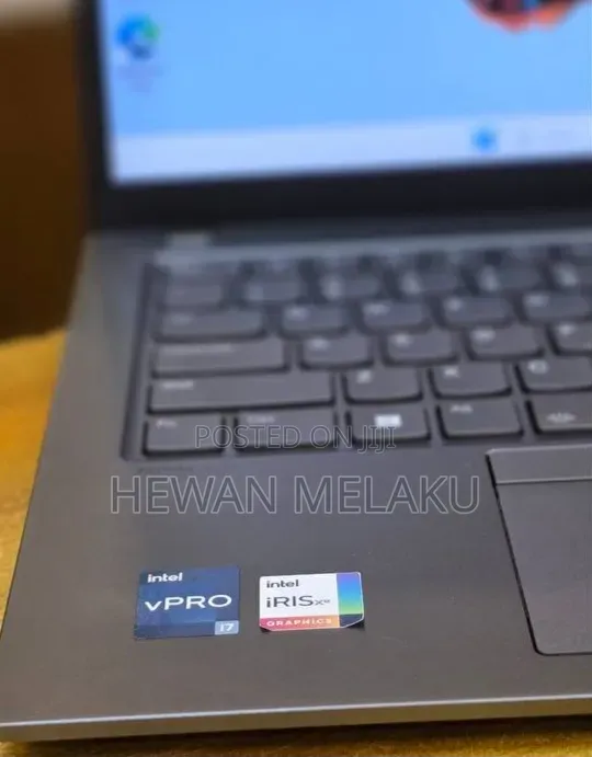 New Laptop Lenovo ThinkPad T14s Gen 2 32GB Intel Core i7 SSD 512GB