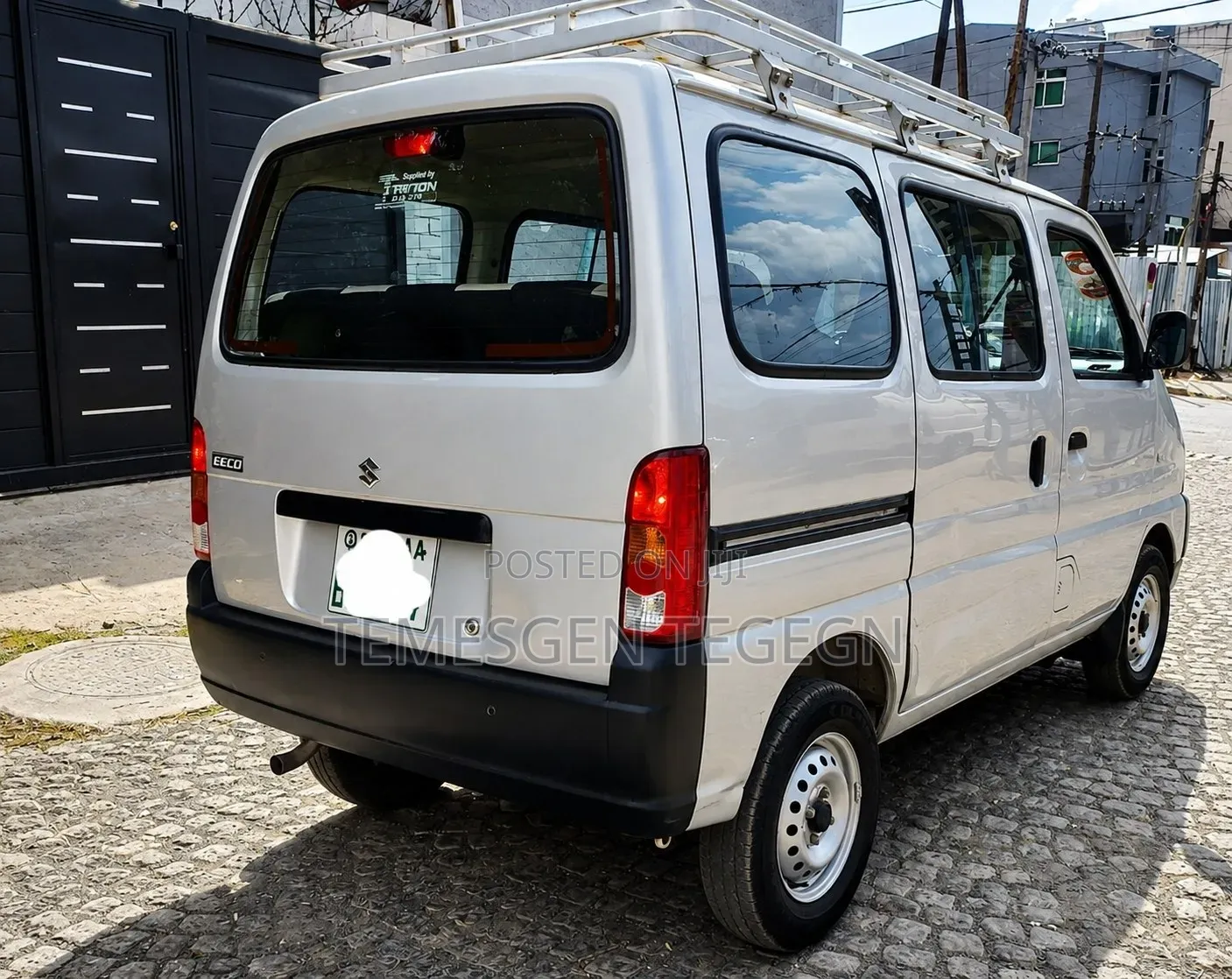 Suzuki Eeco 2024 Silver