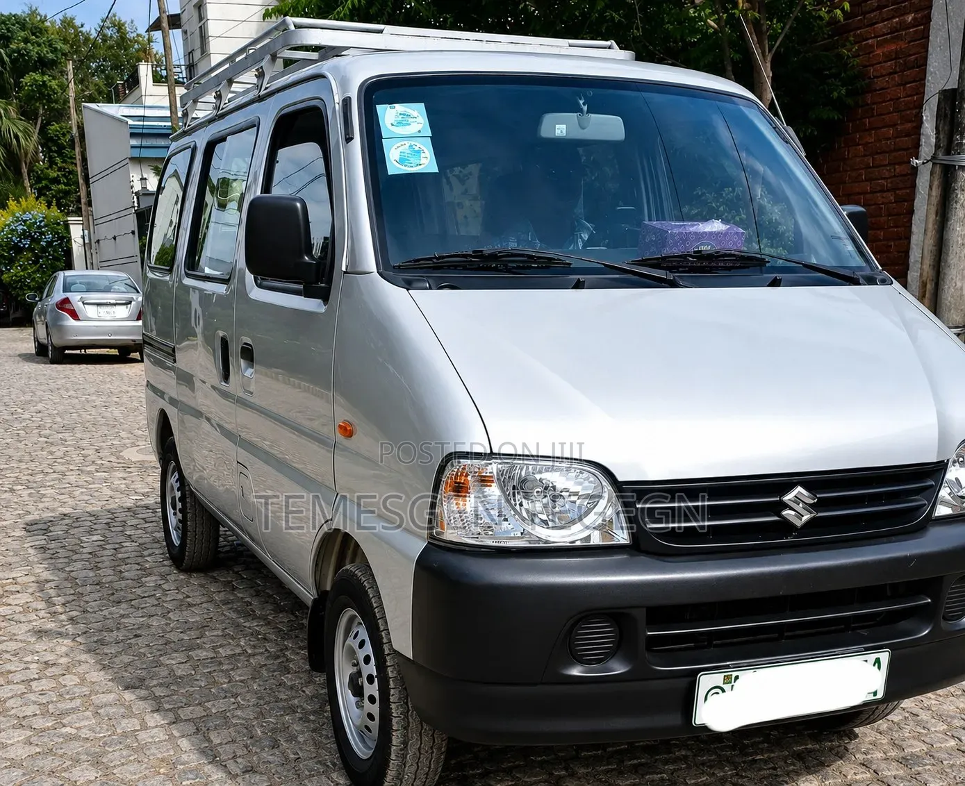Suzuki Eeco 2024 Silver