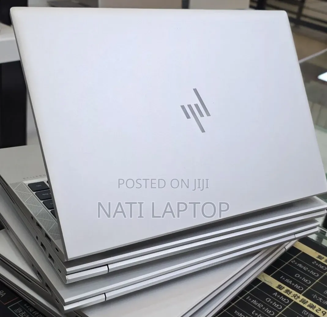 New Laptop HP EliteBook 840 G8 16GB Intel Core i5 SSD 512GB