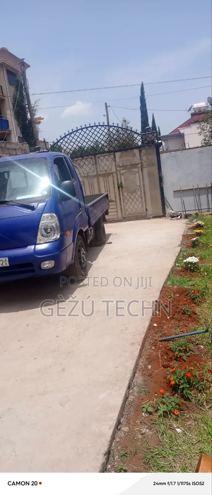 Kia Bongo 2005 Blue