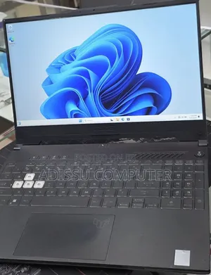 New Laptop Asus ROG Strix G15 16GB Intel Core i7 SSD 512GB