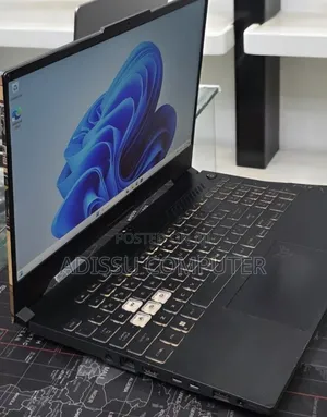 New Laptop Asus ROG Strix G15 16GB Intel Core i7 SSD 512GB