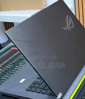 New Laptop Asus ROG Strix G15 16GB Intel Core i9 SSD 1T