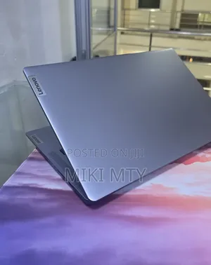 New Laptop Lenovo Ideapad 3 16GB Intel Core i5 SSD 512GB