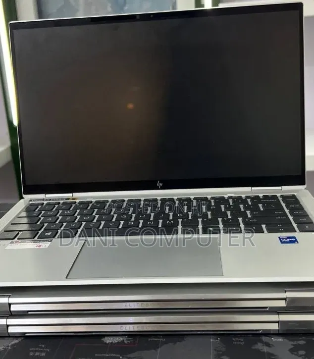 New Laptop HP EliteBook 1040 G8 32GB Intel Core i7 SSD 512GB