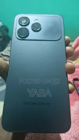 Tecno Spark 40 128 GB Black