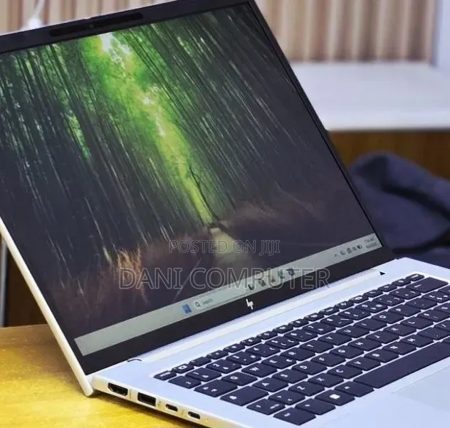 New Laptop HP EliteBook 840 G11 16GB Intel Core Ultra 7 SSD 512GB