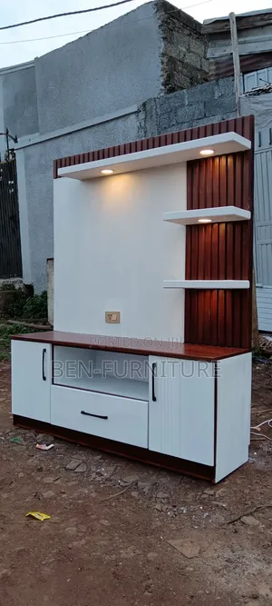 TV Stand 150 X 180