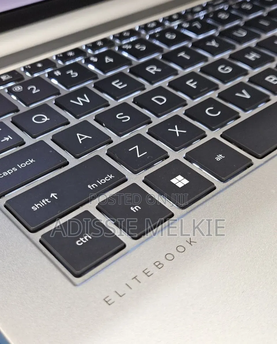 New Laptop HP EliteBook 840 G9 16GB Intel Core i5 SSD 512GB